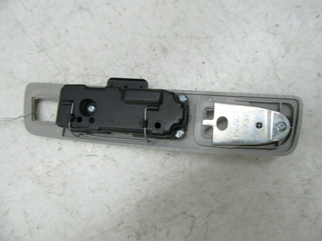 2013-2017 CADILLAC XTS OEM RIGHT REAR PASSENGER SIDE DOME LIGHT 22876433