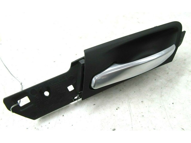 2007-2010 BMW X5 E70 OEM LEFT REAR DRIVER SIDE DOOR INTERIOR DOOR HANDLE