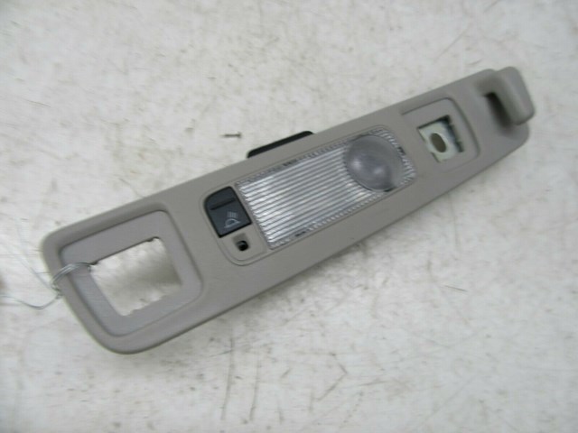 2013-2017 CADILLAC XTS OEM LEFT REAR DRIVER SIDE DOME LIGHT 22876433
