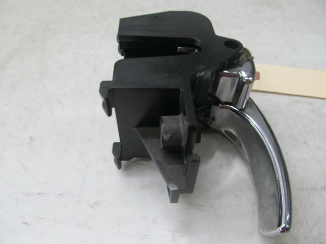 2007-2015 NISSAN XTERRA OEM RIGHT REAR PASSENGER SIDE INTERIOR DOOR HANDLE