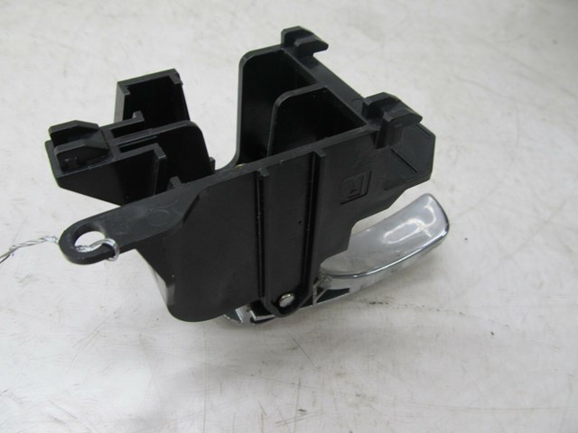 2007-2015 NISSAN XTERRA OEM RIGHT REAR PASSENGER SIDE INTERIOR DOOR HANDLE