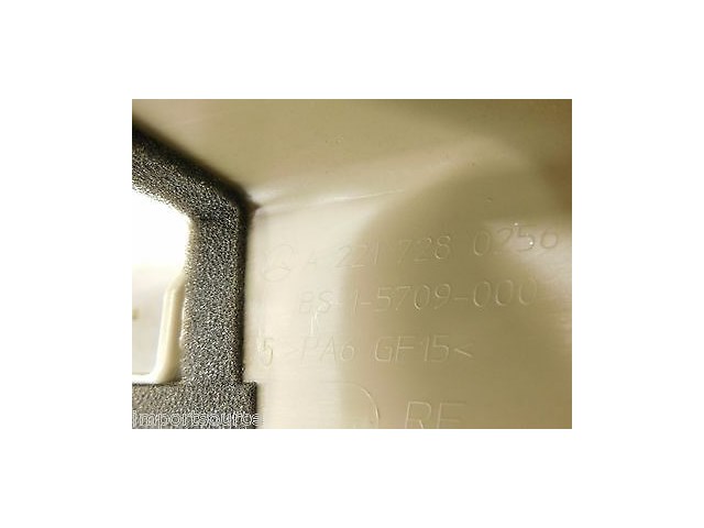 2007-2009 MERCEDES S550 W221 OEM RIGHT FRONT DOOR LOCK ACTUATOR COVER TRIM