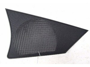 2012-2014 MERCEDES C250 W204 OEM LEFT REAR QUARTER SPEAKER COVER A2078270340