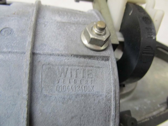 2005-2009 SAAB 9-5 OEM RIGHT FRONT PASSENGER EXTERIOR DOOR HANDLE 5510136