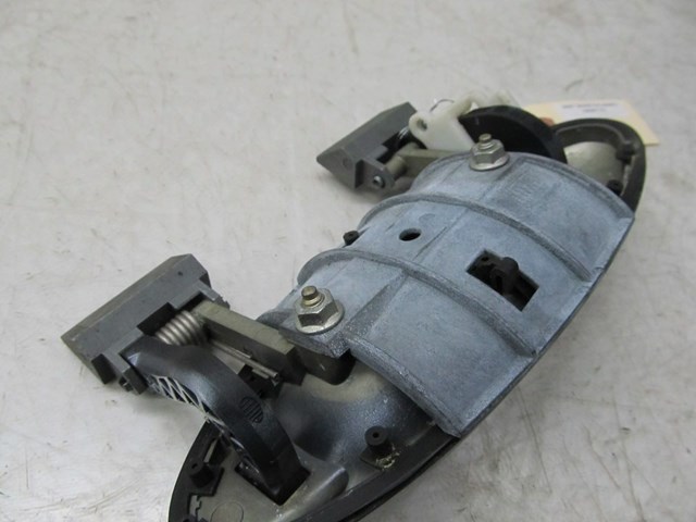 2005-2009 SAAB 9-5 OEM RIGHT FRONT PASSENGER EXTERIOR DOOR HANDLE 5510136