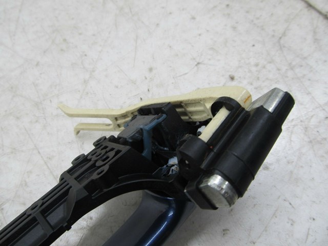 2010-2014 SUBARU IMPREZA OEM LEFT REAR DRIVER EXTERIOR DOOR HANDLE BLUE