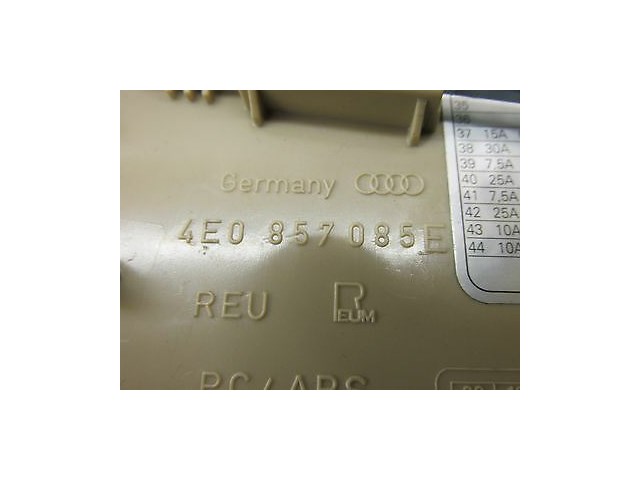  2004-2006 AUDI A8 L QUATTRO D3 OEM LEFT SIDE DASH FUSE BOX PANEL COVER TRIM