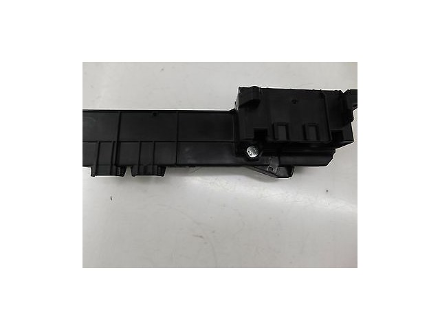 2008-2010 BMW 535i E60 OEM RIGHT FRONT KNEE PANEL RELAY JUNCTION FUSE BOX