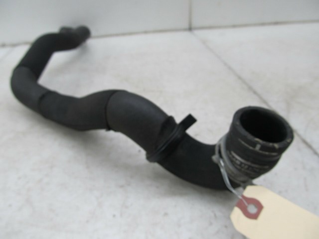 2004-2011 SAAB 9-3 OEM FRONT ENGINE LOWER RADIATOR HOSE 