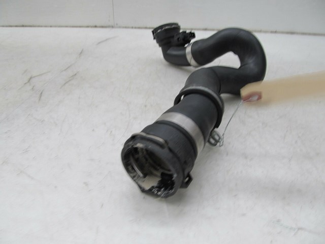 2003-2006 RANGE ROVER HSE OEM RIGHT FRONT LOWER RADIATOR HOSE 