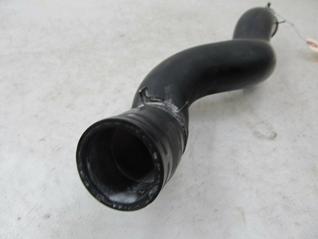 2009-2013 INFINITI G37 CONVERTIBLE OEM RIGHT FRONT UPPER RADIATOR HOSE 