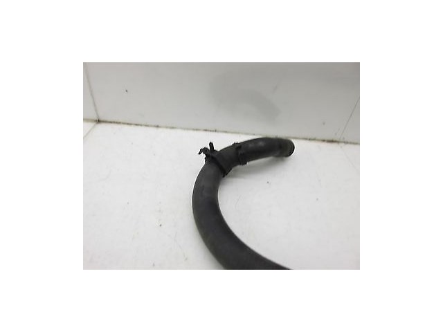 2002-2006 CADILLAC ESCALADE OEM FRONT ENGINE UPPER RADIATOR HOSE 