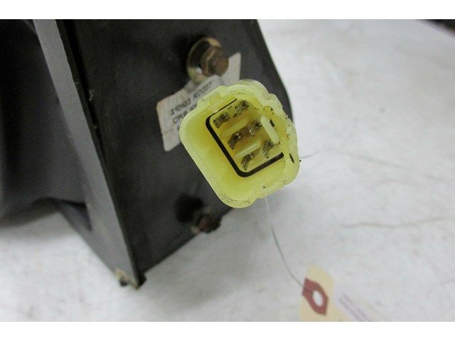 2003-2004 LAND ROVER DISCOVERY OEM LEFT FRONT DOOR SIDE VIEW MIRROR EXTERIOR