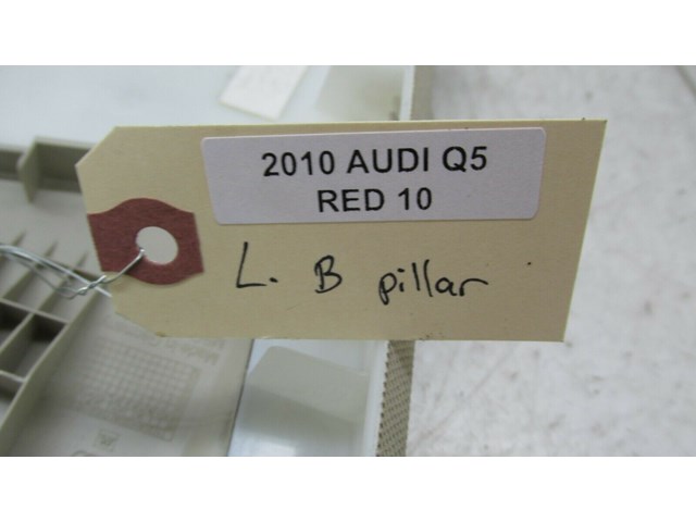 2009-2012 AUDI Q5 8R OEM LEFT DRIVER SIDE UPPER B PILLAR TRIM   