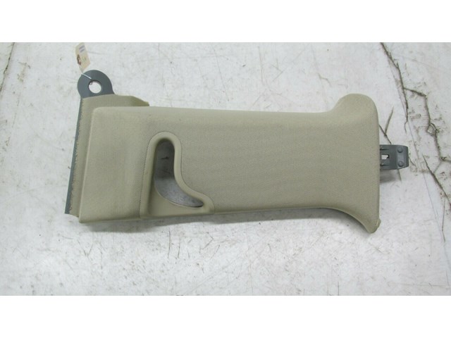 2012-2015 MERCEDES C250 COUPE W204 OEM LEFT DRIVER SIDE UPPER B PILLAR TRIM 