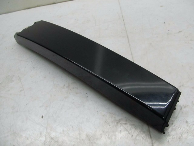 2004-2007 VOLKSWAGEN TOUAREG OEM LEFT DRIVER EXTERIOR B PILLAR TRIM COVER