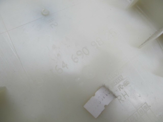 2007-2012 MERCEDES GL450 X164 OEM RIGHT FRONT B PILLAR TRIM COVER PANEL 