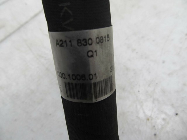  2003-2006 MERCEDES E500 W211 OEM LEFT FRONT AC COMPRESSOR TO FIREWALL PIPE 