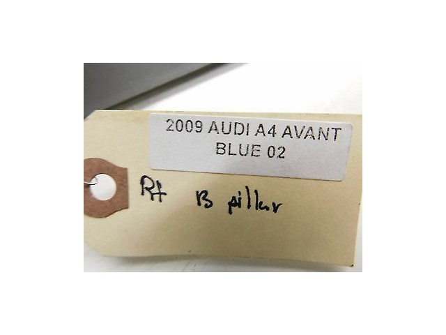 2008-2012 AUDI A4 AVANT WAGON B8 OEM RIGHT SIDE LOWER B PILLAR TRIM COVER