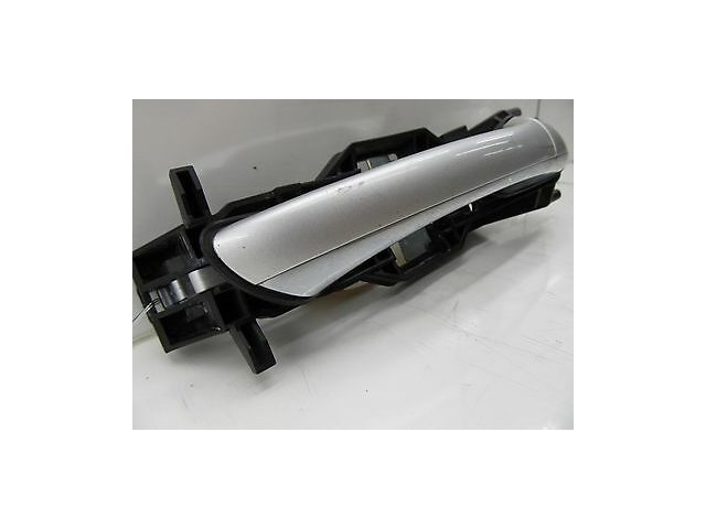 2003-2005 MERCEDES E320 WAGON W211 OEM RIGHT FRONT EXTERIOR DOOR HANDLE SILVER