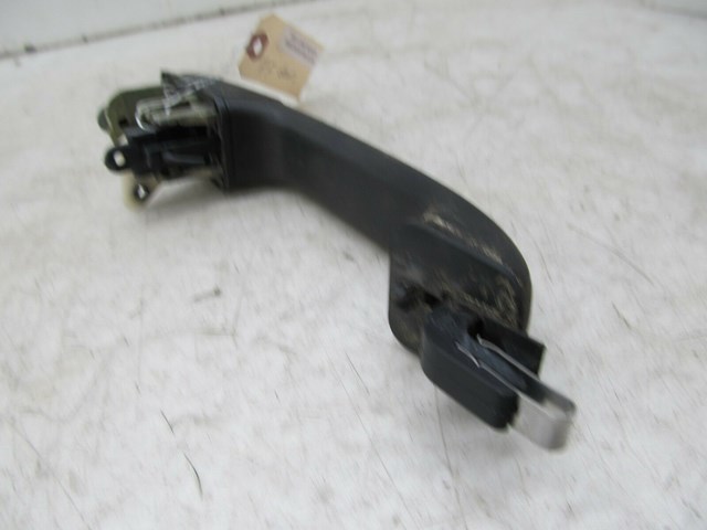 2003-2004 LAND ROVER DISCOVERY OEM RIGHT FRONT EXTERIOR DOOR HANDLE LEVER 