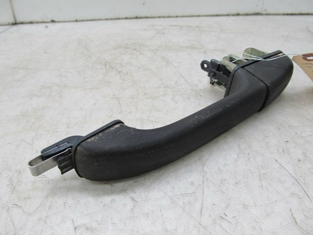 2003-2004 LAND ROVER DISCOVERY OEM RIGHT FRONT EXTERIOR DOOR HANDLE LEVER 