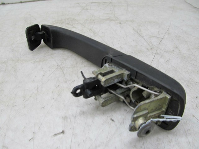 2003-2004 LAND ROVER DISCOVERY OEM LEFT REAR EXTERIOR DOOR HANDLE LEVER 