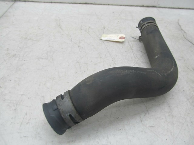 2003-2007 CHEVY SILVERADO OEM RIGHT FRONT LOWER RADIATOR HOSE PIPE