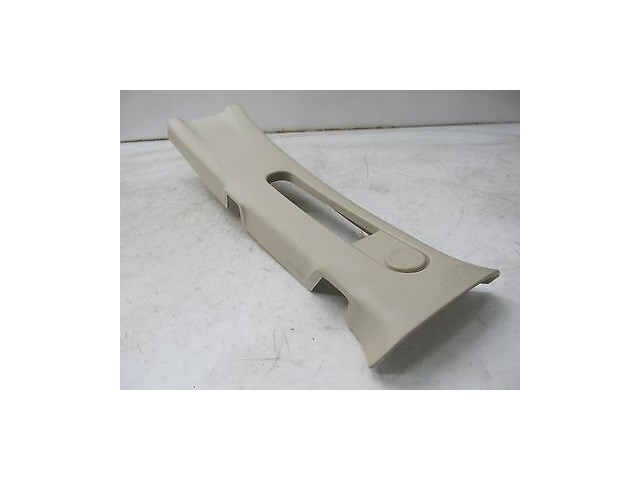 2003-2006 FORD EXPEDITION OEM RIGHT PASSENGER SIDE B PILLAR TRIM COVER PANEL
