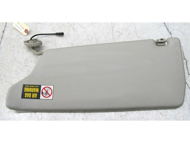 2003-2004 LAND ROVER DISCOVERY OEM RIGHT FRONT SUN VISOR SHADE COVER 