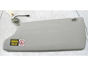2003-2004 LAND ROVER DISCOVERY OEM RIGHT FRONT SUN VISOR SHADE COVER 