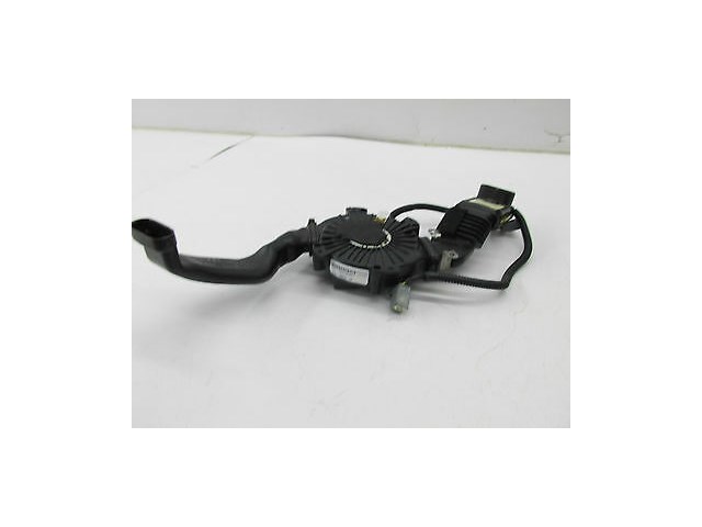 2003-2004 INFINITI M45 OEM RIGHT FRONT SEAT LOWER BLOWER MOTOR FILTER AMERIGON