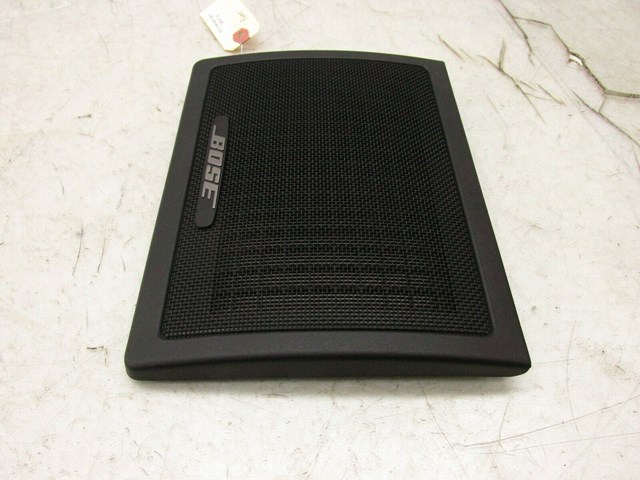 2011-2018 INFINITI M37 Q70 OEM REAR BOSE SPEAKER GRILLE COVER 