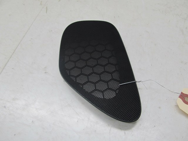  2004-2011 SAAB 9-3 OEM LEFT FRONT DASH SPEAKER GRILLE COVER 