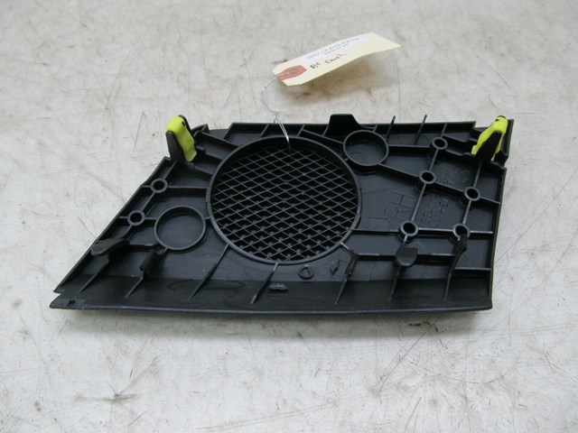 2004-2009 LEXUS RX350 RX330 OEM RIGHT FRONT DASH SPEAKER GRILLE COVER 