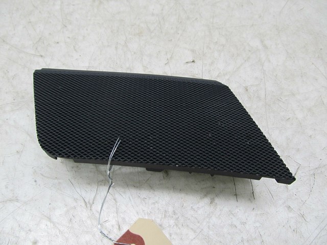 2004-2009 LEXUS RX350 RX330 OEM RIGHT FRONT DASH SPEAKER GRILLE COVER 