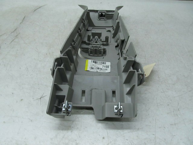  2013-2017 CHEVY TRAVERSE OEM LEFT SIDE B PILLAR TRIM COVER 