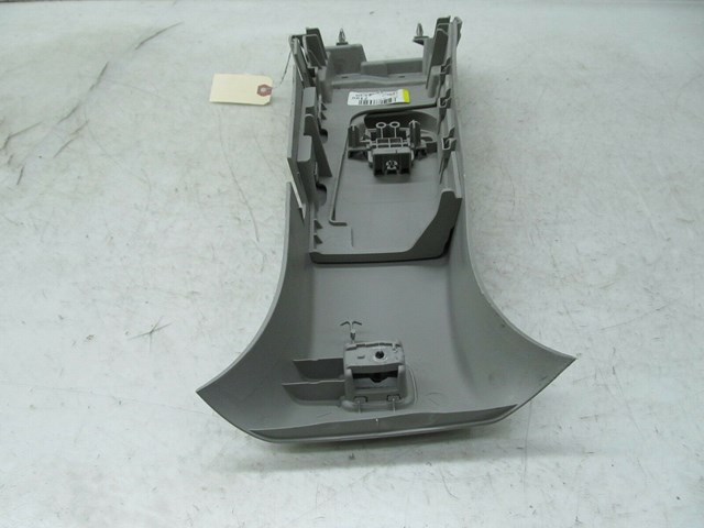  2013-2017 CHEVY TRAVERSE OEM LEFT SIDE B PILLAR TRIM COVER 