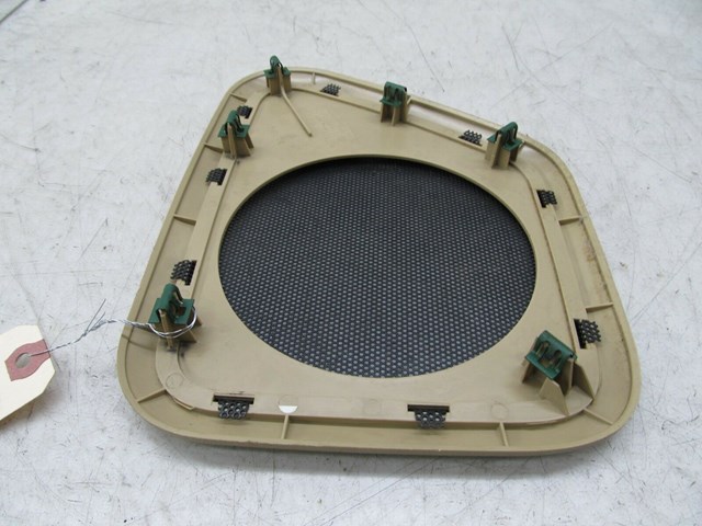2003-2004 LAND ROVER DISCOVERY OEM LEFT REAR DOOR SPEAKER GRILLE COVER