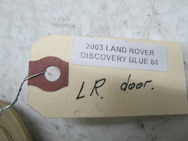 2003-2004 LAND ROVER DISCOVERY OEM LEFT REAR DOOR SPEAKER GRILLE COVER