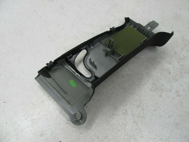 2012-2015 MERCEDES C350 COUPE OEM LEFT SIDE UPPER B-PILLAR TRIM