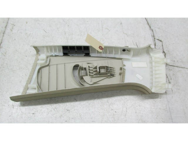 2009-2012 AUDI Q5 8R OEM RIGHT PASSENGER SIDE UPPER B PILLAR TRIM   