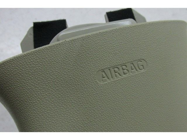 2OO3-2007 SAAB 9-3 AERO OEM 2.0 RIGHT PASSENGER SIDE INSIDE B PILLAR TRIM PANEL 