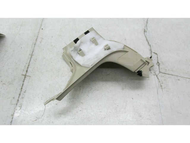 2009-2012 AUDI Q5 8R OEM LEFT REAR DRIVER SIDE D PILLAR TRIM COVER 