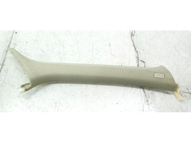2009-2012 AUDI Q5 8R OEM RIGHT FRONT PASSENGER SIDE A PILLAR TRIM    