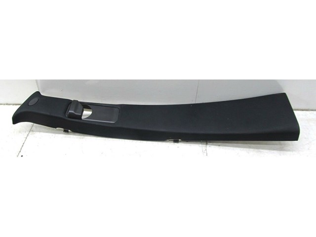 2007-2012 MERCEDES GL450 X164 OEM LEFT FRONT B PILLAR TRIM COVER PANEL 