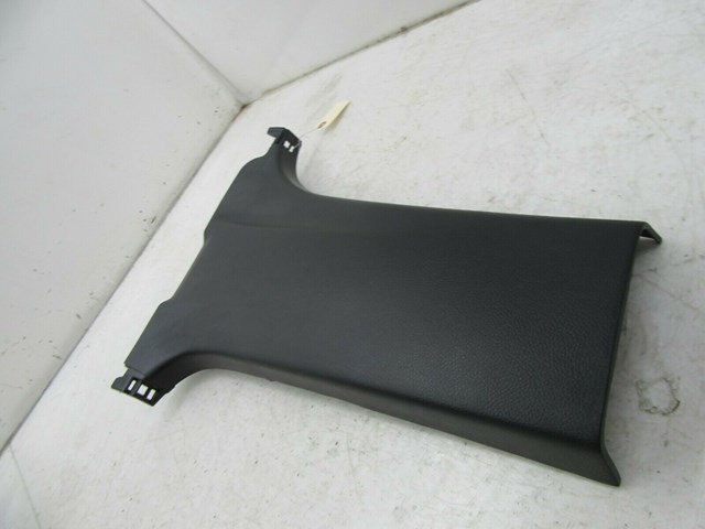 2013-2018 NISSAN SENTRA SV OEM RIGHT SIDE LOWER B-PILLAR TRIM PANEL COVER