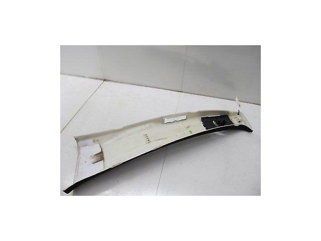 2006-2009 MERCEDES R350 W251 OEM RIGHT FRONT UPPER B PILLAR TRIM