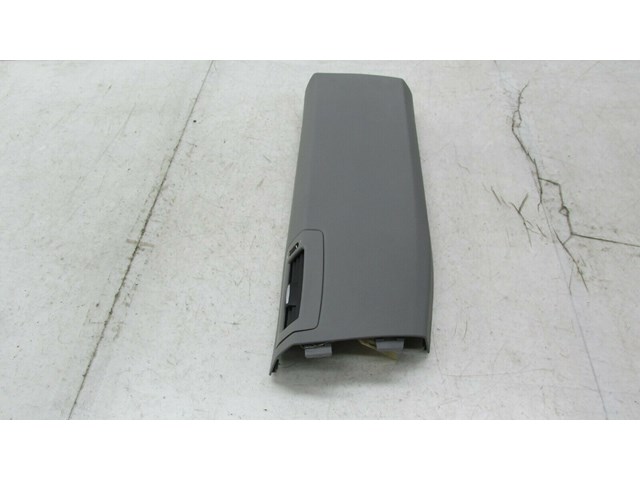  2007-2010 BMW X5 E70 OEM RIGHT PASSENGER SIDE LOWER B PILLAR TRIM W/AIR VENT 