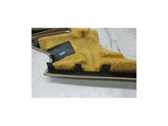 2001-2005 MERCEDES C240 W203 OEM RIGHT REAR C PILLAR TRIM COVER